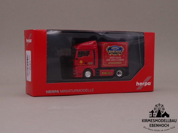 Herpa 2er Set Zugmaschine MAN TGX XXLmit Winleitbleche und Spoiler 2a weiß